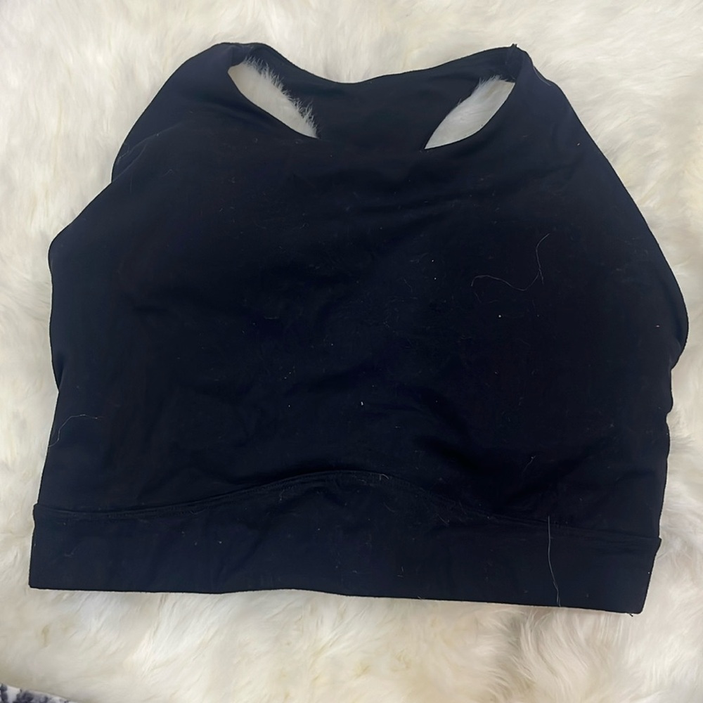 Alphalete sports bra